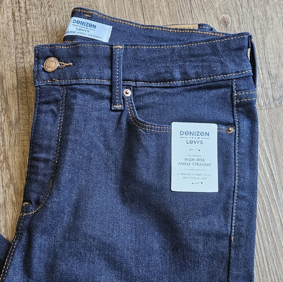 Denizen high rise ankle straight 6/28 - Picture 3 of 3